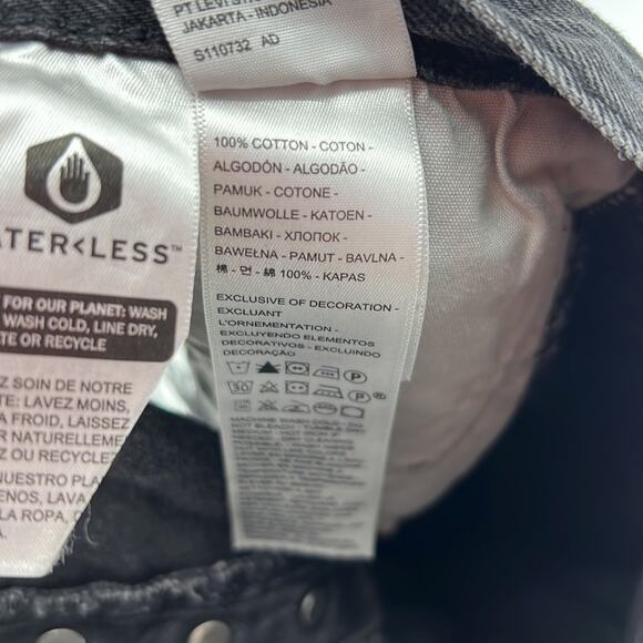 Levi's 501 Cut off Button Fly Shorts - Black - 34 - Picture 8 of 9